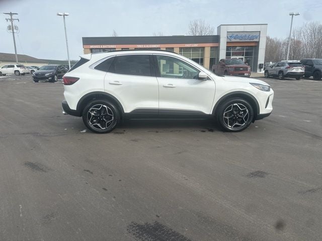 2026 Ford Escape Platinum™