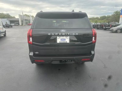 2027 Ford Expedition Active
