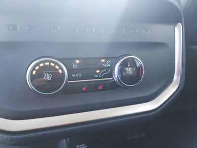 2025 Ford Expedition Platinum®