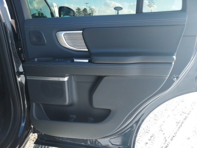 2025 Ford Expedition Platinum®