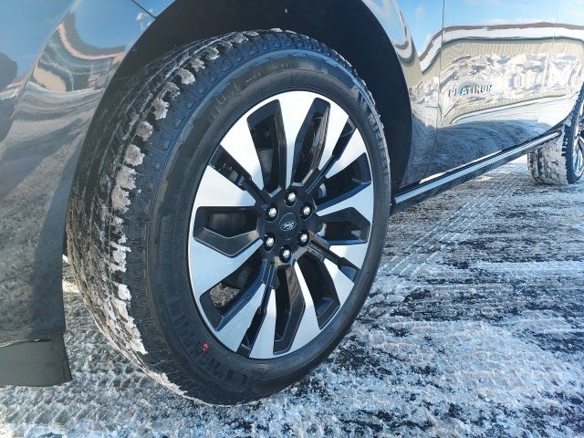 2025 Ford Expedition Platinum®