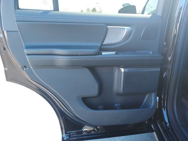 2026 Ford Expedition Platinum®