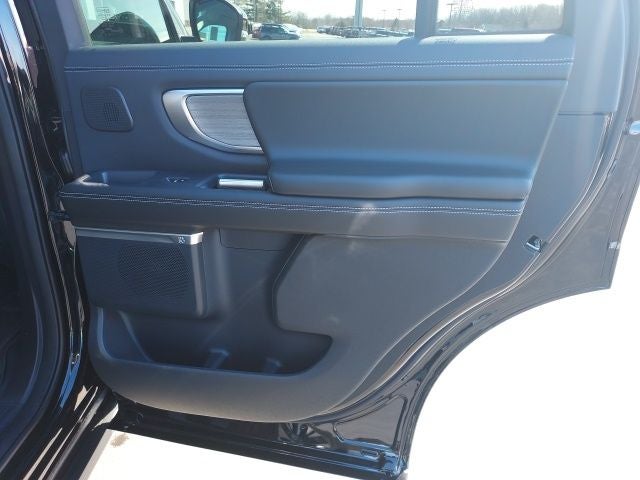 2026 Ford Expedition Platinum®