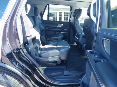 2026 Ford Expedition Platinum®