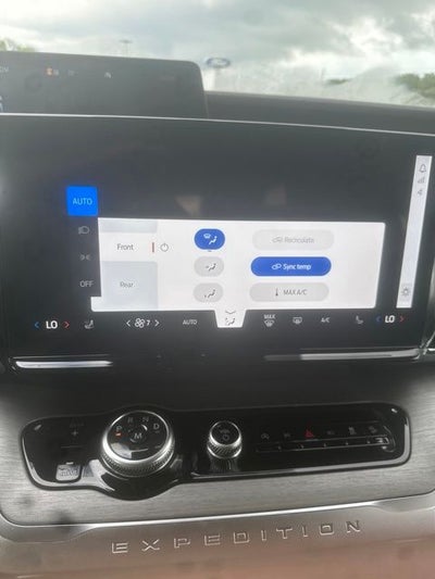 2027 Ford Expedition Platinum