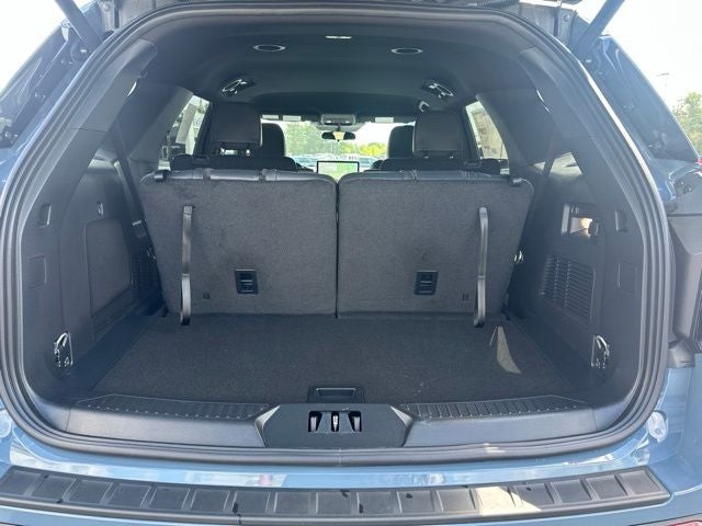 2027 Ford Explorer 4-Door 4DR 4WD ST-LINE