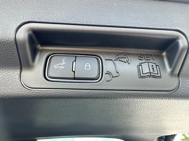 2027 Ford Explorer 4-Door 4DR 4WD ST-LINE