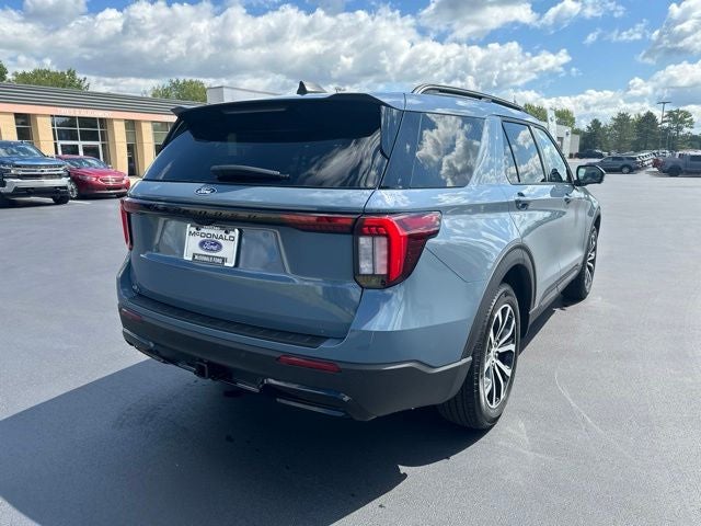 2027 Ford Explorer 4-Door 4DR 4WD ST-LINE