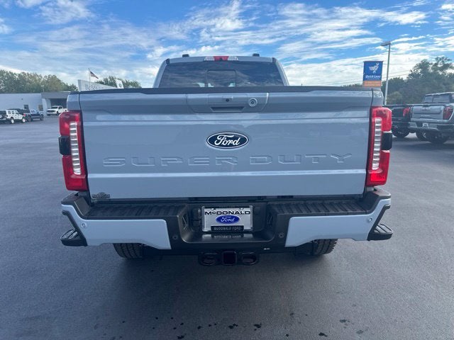 2027 Ford Super Duty F-250® Lariat®