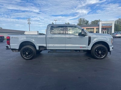 2027 Ford Super Duty F-250® Lariat®
