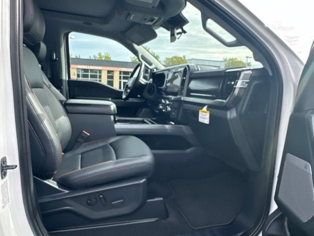 2027 Ford Super Duty F-350® Lariat®