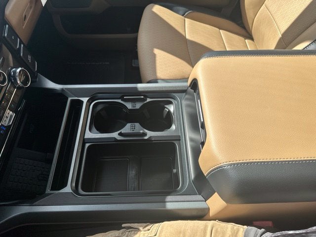 2027 Ford F-450SD Lariat DRW