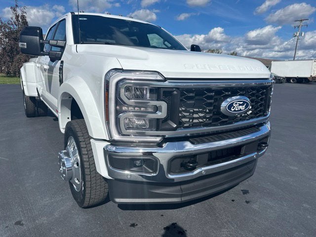 2027 Ford F-450SD Lariat DRW