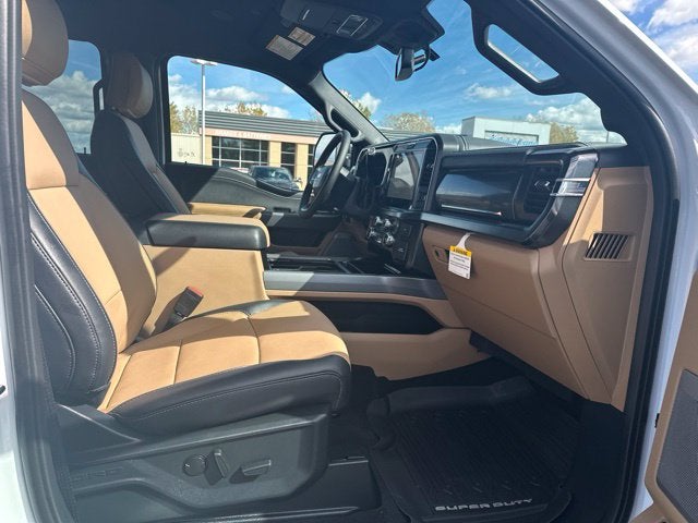 2027 Ford F-450SD Lariat DRW
