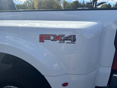 2027 Ford F-450SD Lariat DRW