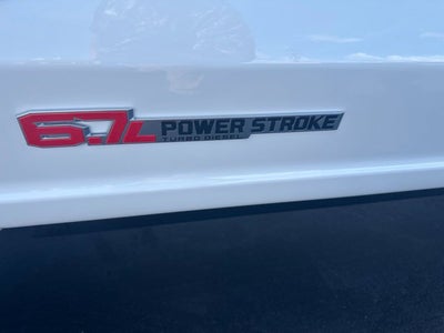 2027 Ford F-450SD Lariat DRW
