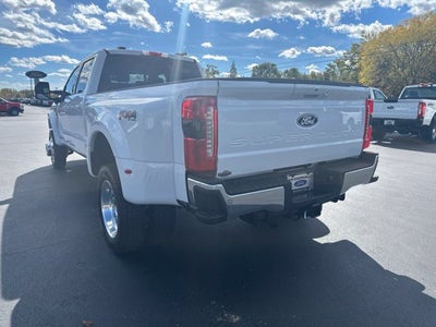 2027 Ford F-450SD Lariat DRW