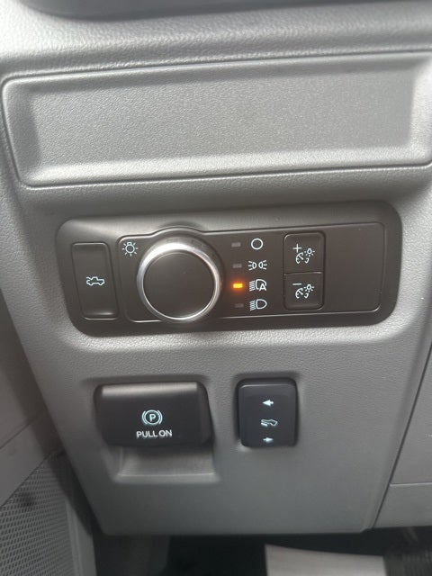 2025 Ford F-150 Lightning XLT