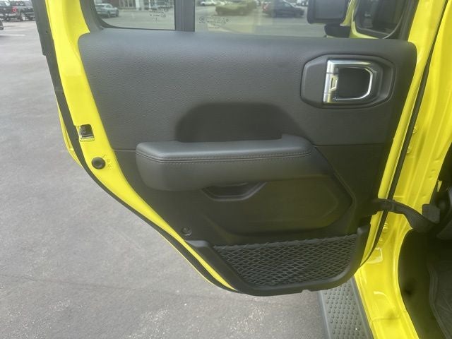 2023 Jeep Wrangler Altitude