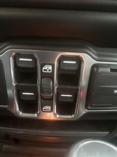 2023 Jeep Wrangler Altitude