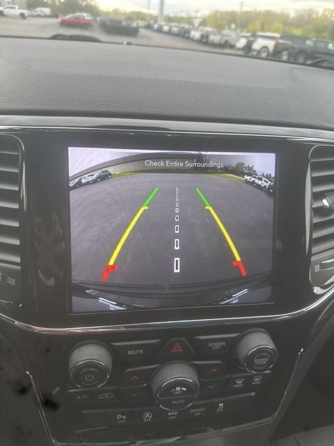 2022 Jeep Grand Cherokee WK Laredo E