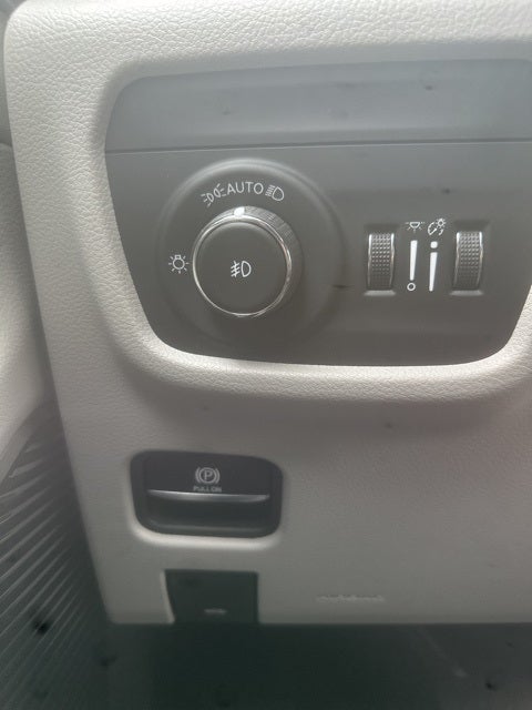 2022 Jeep Grand Cherokee Overland