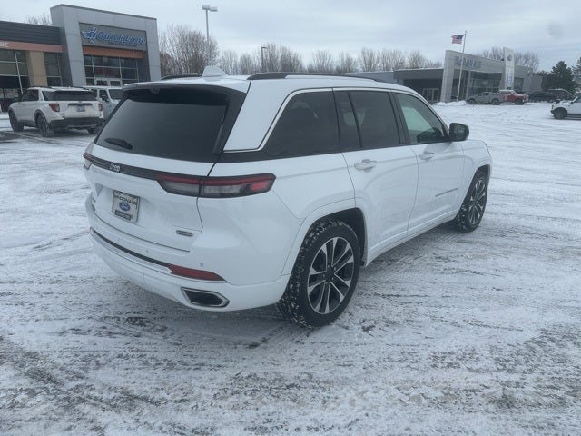 2022 Jeep Grand Cherokee Overland