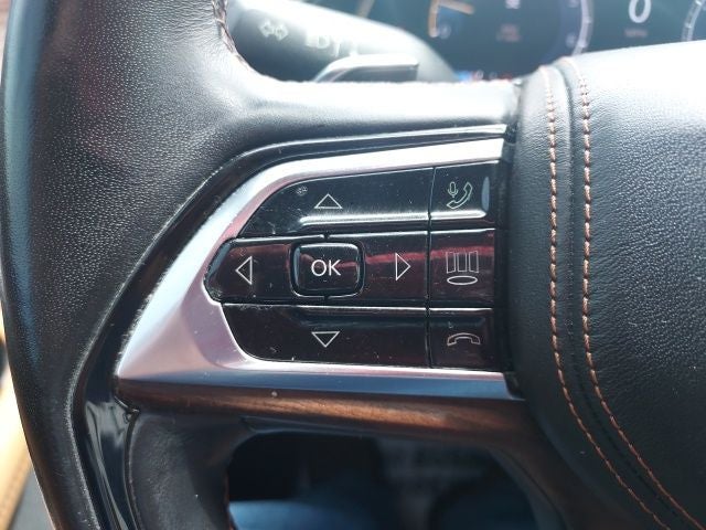 2022 Jeep Grand Cherokee Summit