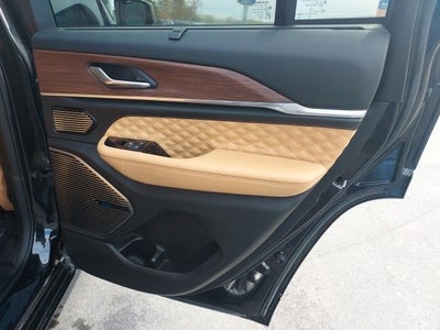 2022 Jeep Grand Cherokee Summit
