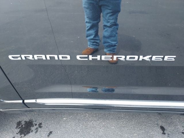 2022 Jeep Grand Cherokee Summit