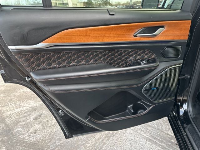 2021 Jeep Grand Cherokee L Summit