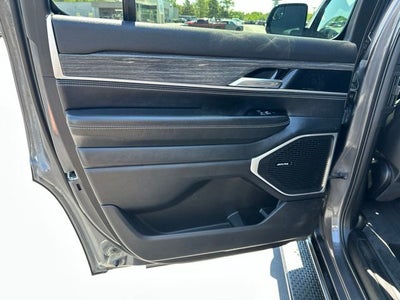 2022 Jeep Wagoneer Series II