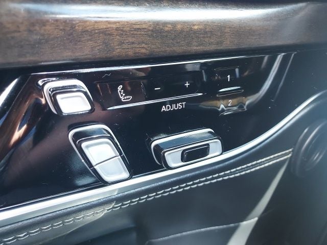 2022 Jeep Grand Wagoneer Series I