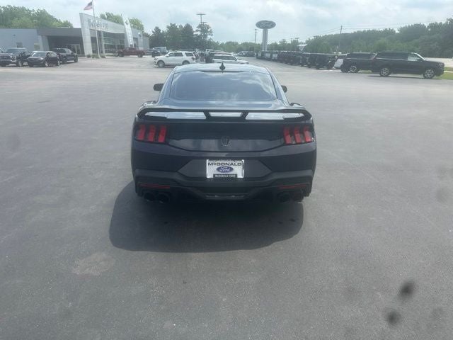 2025 Ford Mustang Dark Horse
