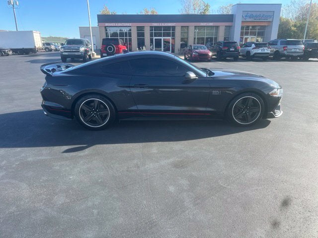 2022 Ford Mustang Mach 1