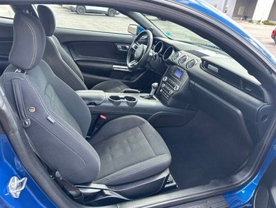 2022 Ford Mustang EcoBoost