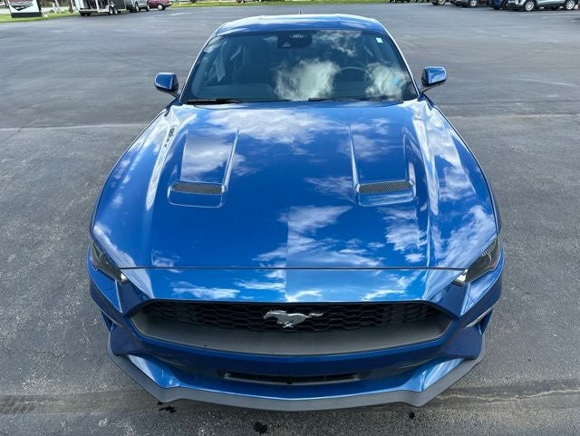 2022 Ford Mustang EcoBoost