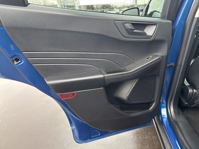 2022 Ford Escape Hybrid SE