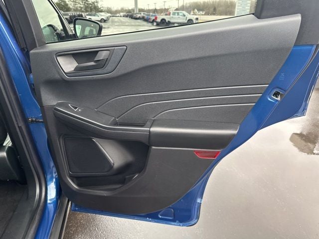 2022 Ford Escape Hybrid SE