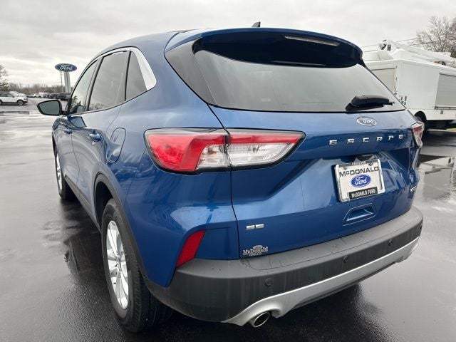 2022 Ford Escape Hybrid SE