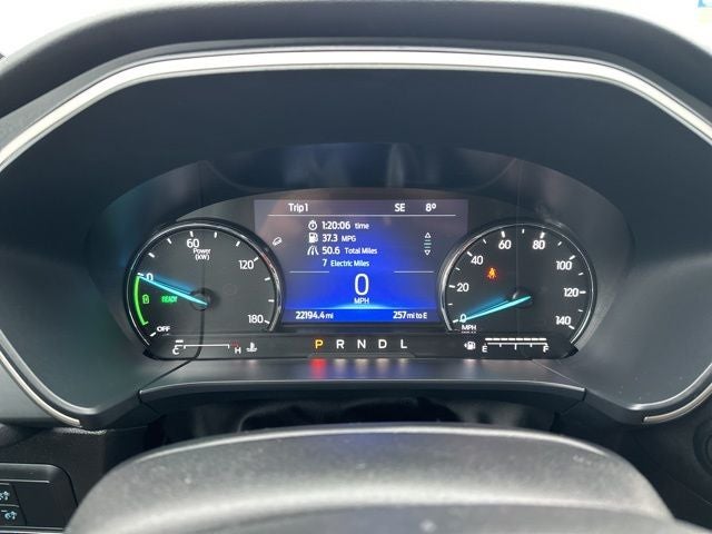 2022 Ford Escape Hybrid SE