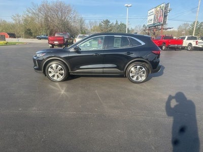 2025 Ford Escape Platinum