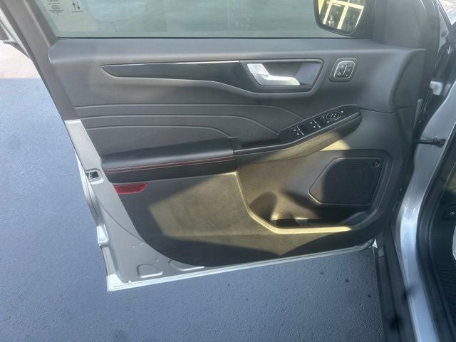 2024 Ford Escape ST-Line Elite