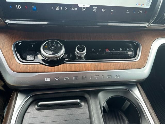 2025 Ford Expedition Max King Ranch