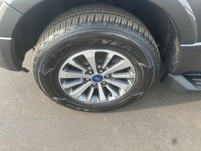 2017 Ford Expedition XLT