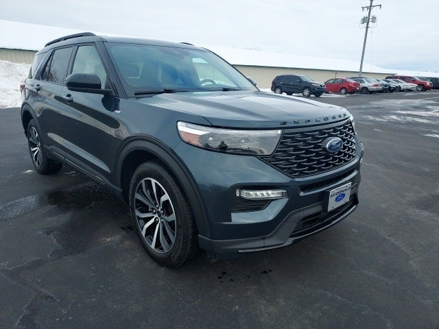 2024 Ford Explorer ST-Line
