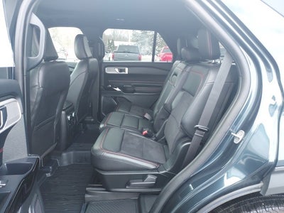 2024 Ford Explorer ST-Line