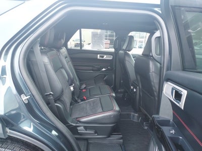 2024 Ford Explorer ST-Line