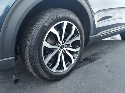 2024 Ford Explorer ST-Line