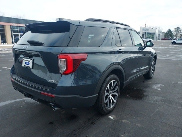 2024 Ford Explorer ST-Line